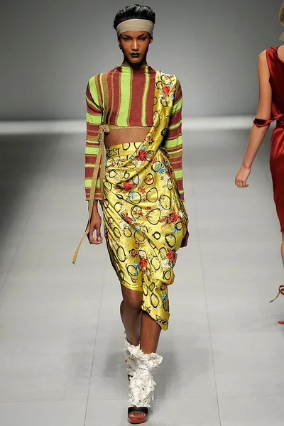 Look 20